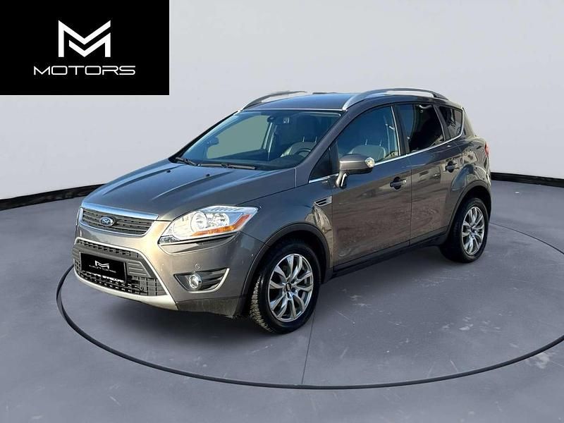 Gebraucht Ford Kuga Trend 140 PS (102 kW) 2012 Braun SUV