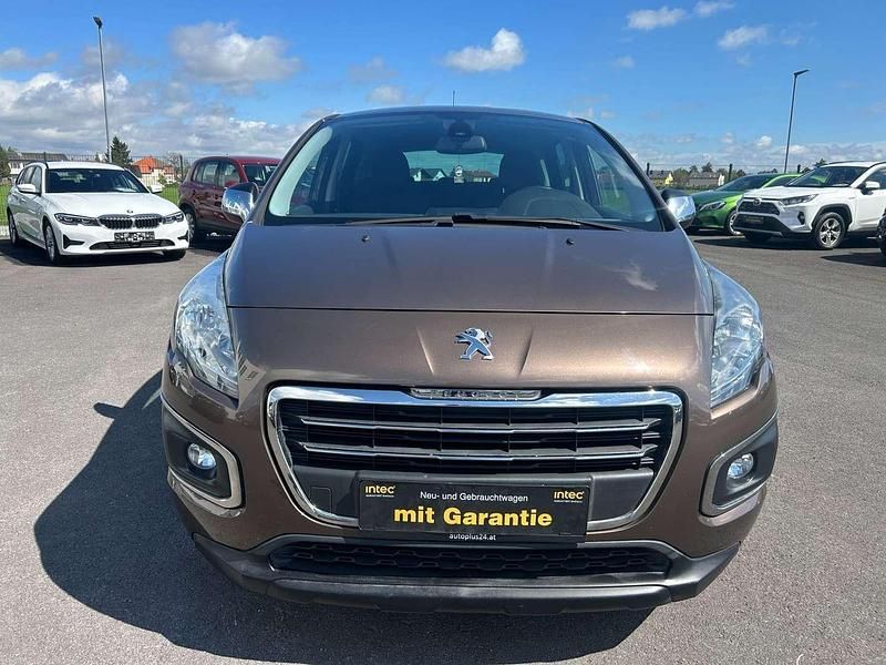Gebraucht Peugeot 3008 Active 120 PS (88 kW) 2016 Braun Limousine