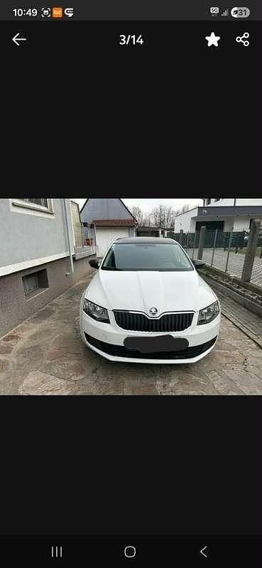 Gebraucht Skoda Octavia Ambition 105 PS (77 kW) 2015 Kleinwagen