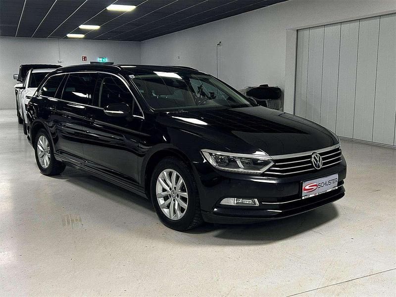 Gebraucht VW Passat Comfortline 150 PS (110 kW) 2019 Schwarz Kombi