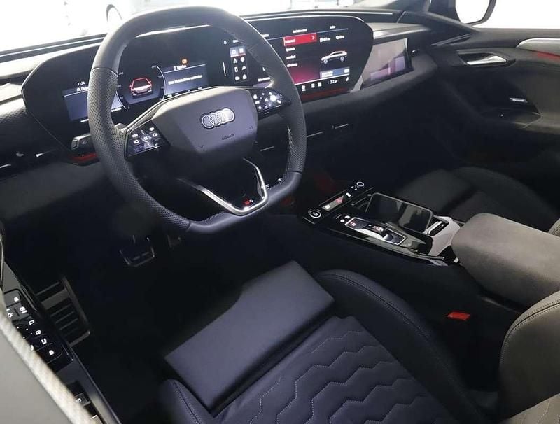 Neu Audi A6 e-tron Ambiente 314 kW (428 PS) 2025 Schwarz  metallicperleffektno Kombi