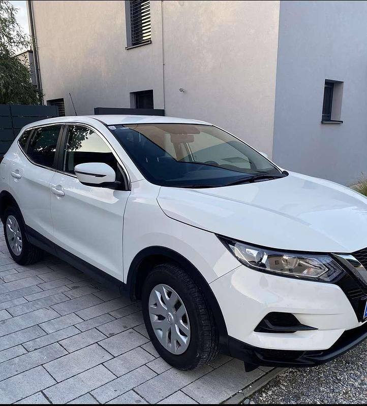 Gebraucht Nissan Qashqai Visia 140 PS (102 kW) 2021 Weiß SUV