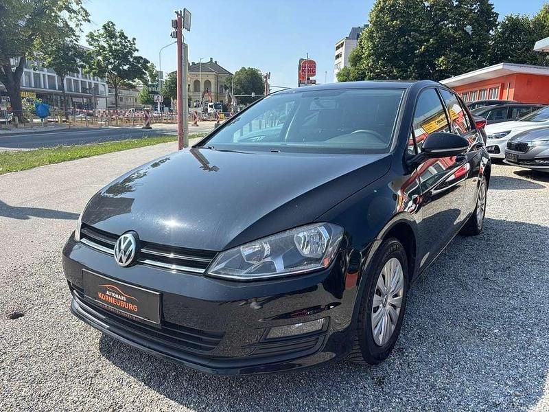 Gebraucht VW Golf VII Trendline 90 PS (66 kW) 2014 Schwarz Limousine