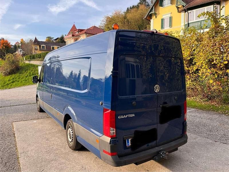 Gebraucht VW Crafter 177 PS (130 kW) 2019 Blau Van