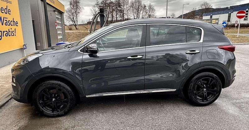 Gebraucht Kia Sportage Gold 136 PS (100 kW) 2020 SUV