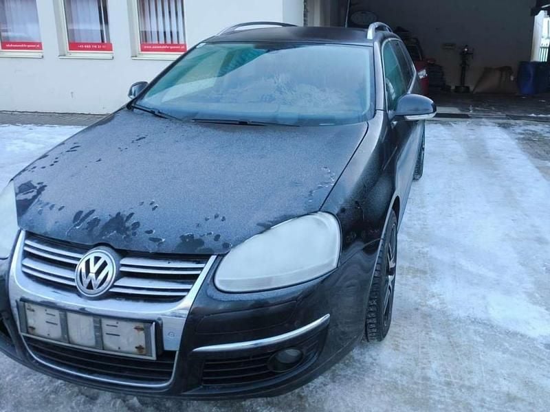 Gebraucht VW Golf V Comfortline 140 PS (102 kW) 2009 Schwarz Kombi