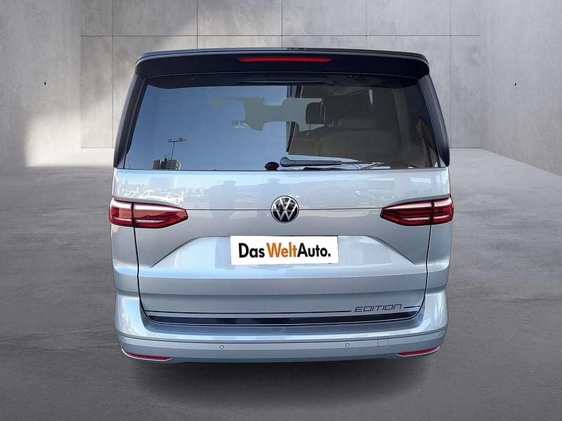 Gebraucht VW Multivan Edition 150 PS (110 kW) 2025 Silber  metallic Van