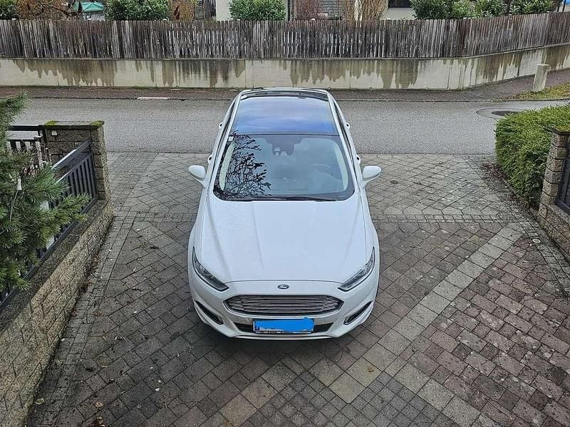 Gebraucht Ford Mondeo Titanium 150 PS (110 kW) 2018 Weiß Limousine