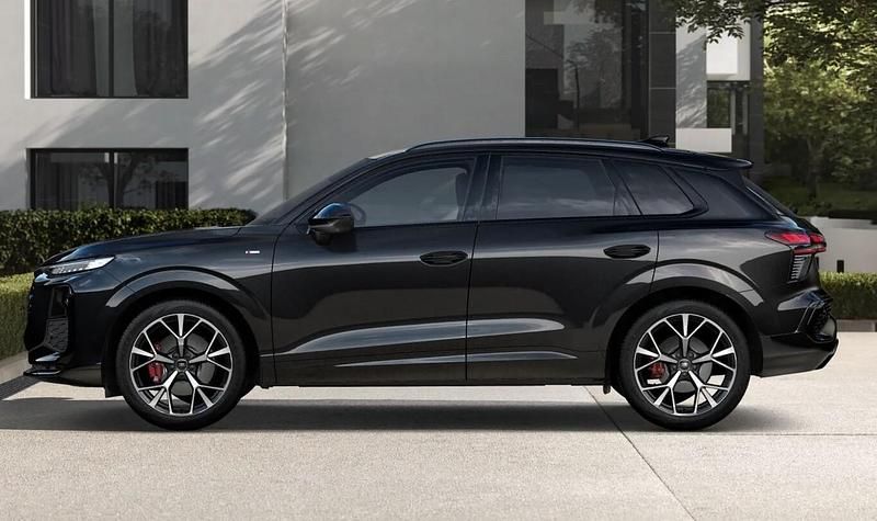 Neu Audi Q3 S-Line 265 PS (194 kW) 2025 SUV