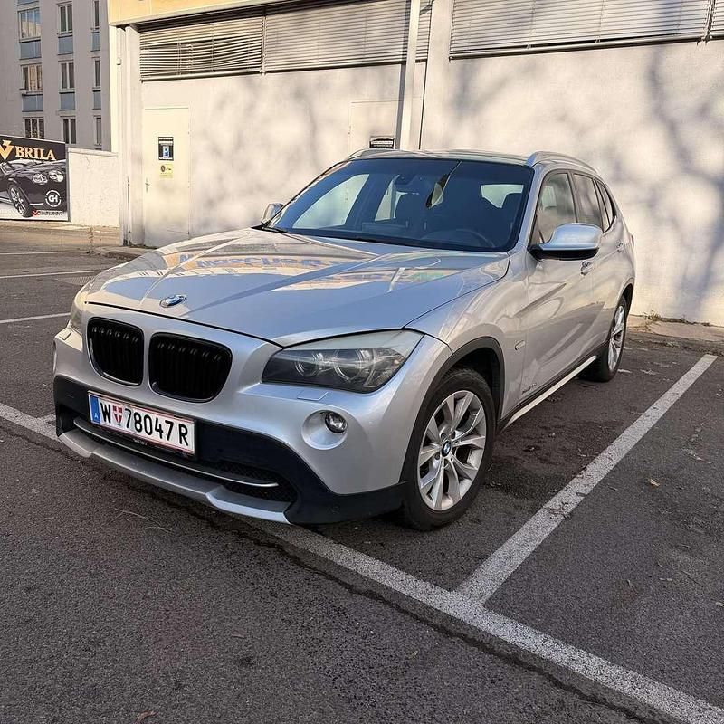 Schwarz Gebraucht 2010 BMW X1 SUV | € 9.000 - Bild 1/4