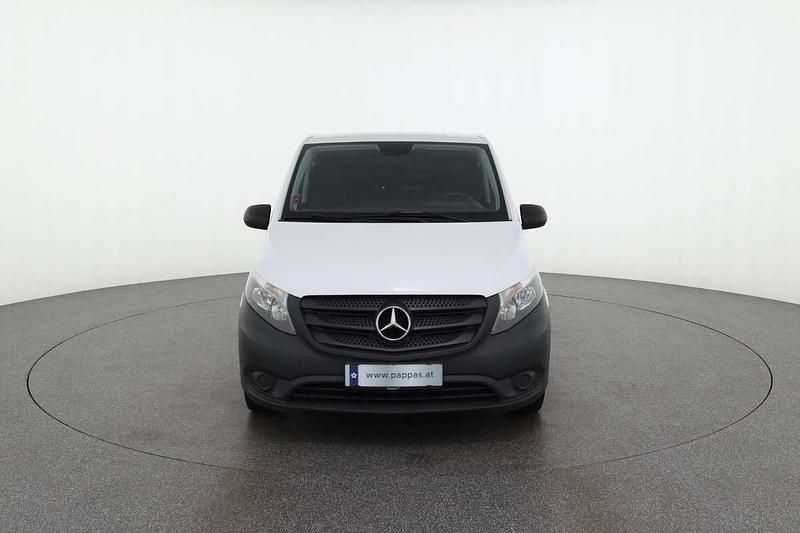 Gebraucht Mercedes Vito 163 PS (119 kW) 2022 Weiß Van