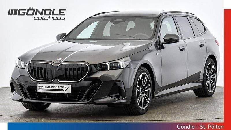 Gebraucht BMW 520 197 PS (144 kW) 2025 Sophistograu brillanteffekt
