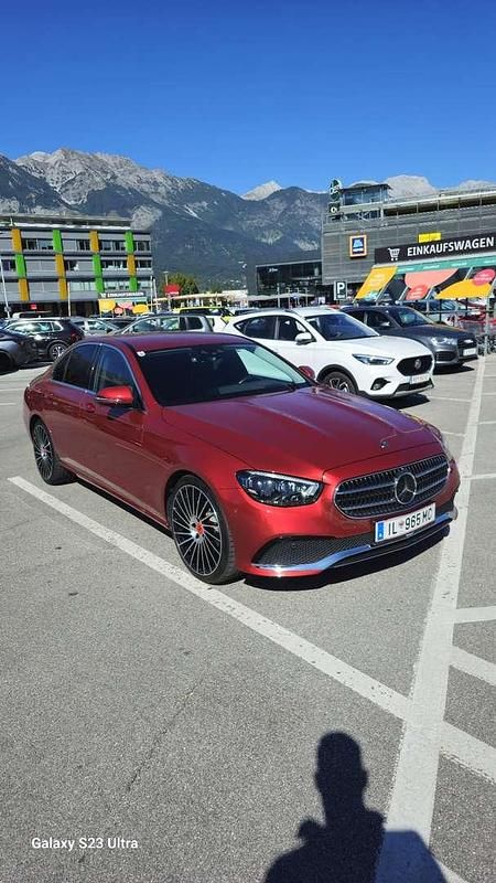 Gebraucht Mercedes E220 Avantgarde 194 PS (142 kW) 2020 Limousine