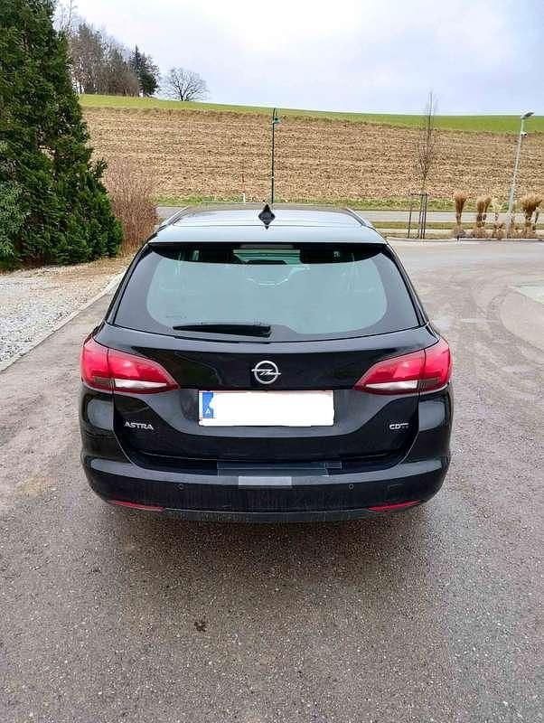 Gebraucht Opel Astra 110 PS (80 kW) 2017 Schwarz Limousine