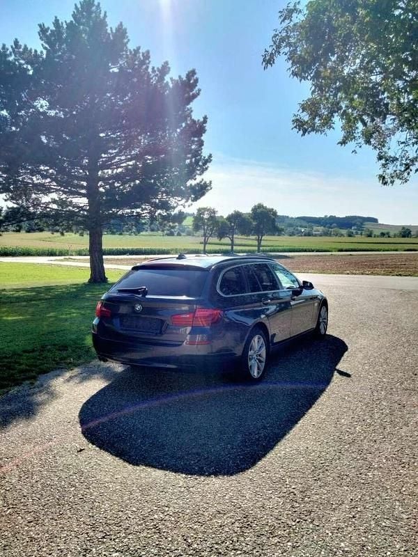 Gebraucht BMW 525 218 PS (160 kW) 2014 Kombi