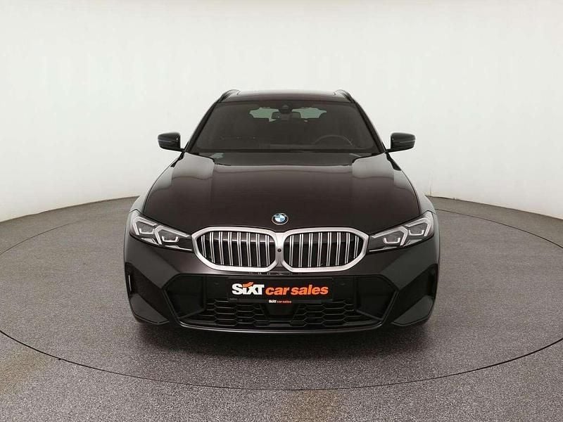 Gebraucht BMW 320 M Sport 184 PS (135 kW) 2025 Schwarz Kombi