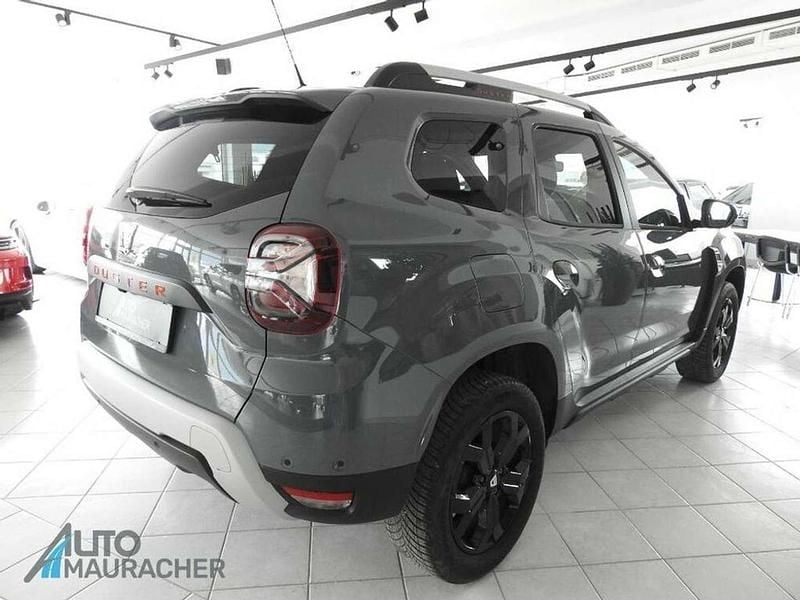 Gebraucht Dacia Duster Extreme 114 PS (83 kW) 2023 Grau SUV