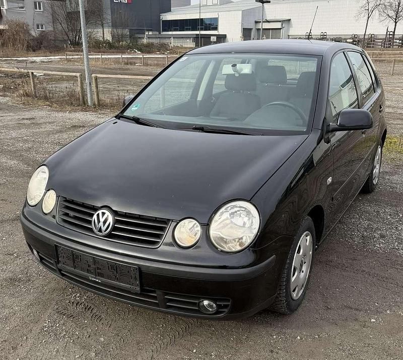 Gebraucht VW Polo 54 PS (39 kW) 2002 Schwarz Limousine