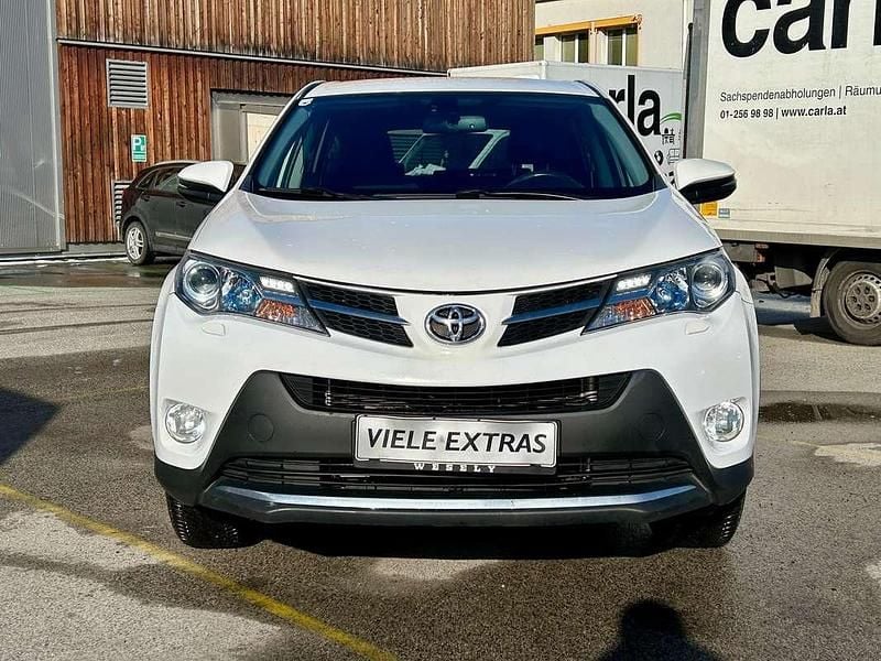 Gebraucht Toyota RAV4 124 PS (91 kW) 2014 Weiß SUV