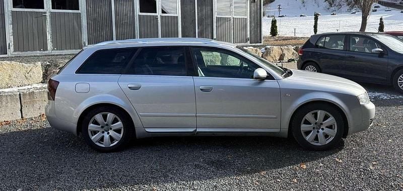 Gebraucht Audi A4 179 PS (131 kW) 2001 Silber Kombi