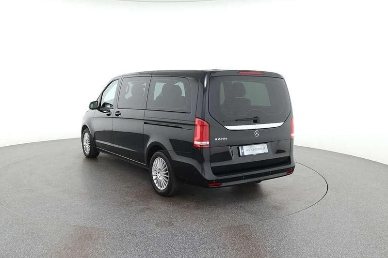 Gebraucht Mercedes V220 163 PS (119 kW) 2022 Schwarz Van / Kleinbus