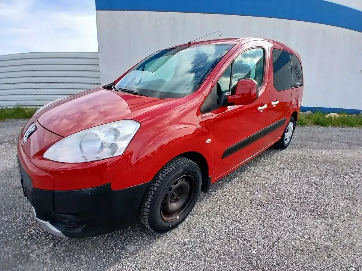 Gebraucht Peugeot TePee Comfort 92 PS (2011) in Sollenau - € 4.499 ...