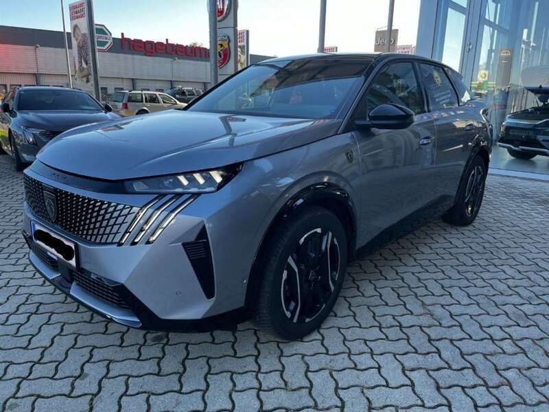 Gebraucht Peugeot e-3008 GT 157 kW (214 PS) 2024 Silber SUV