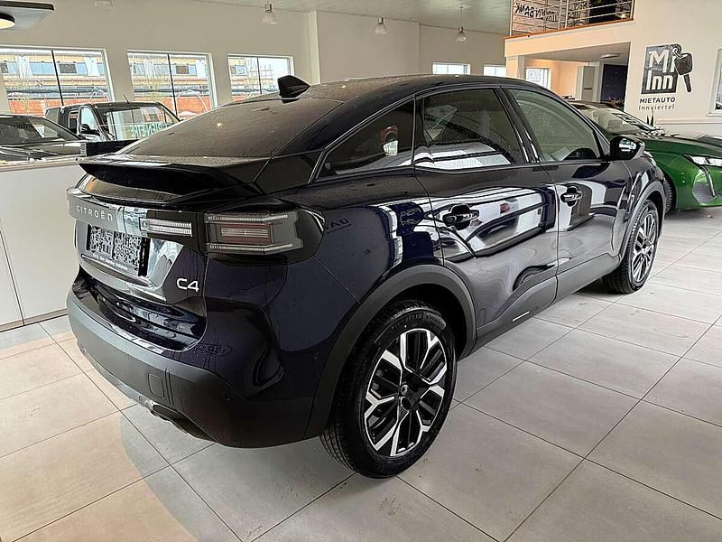 Neu Citroën C4 131 PS (96 kW) 2025 Blau SUV