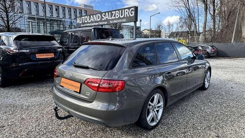 Gebraucht Audi A4 S-Line 177 PS (130 kW) 2013 Braun Kombi
