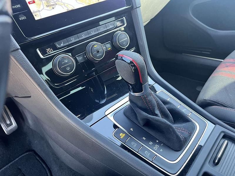 Gebraucht VW Golf VII GTI 290 PS (213 kW) 2019 Grau Limousine