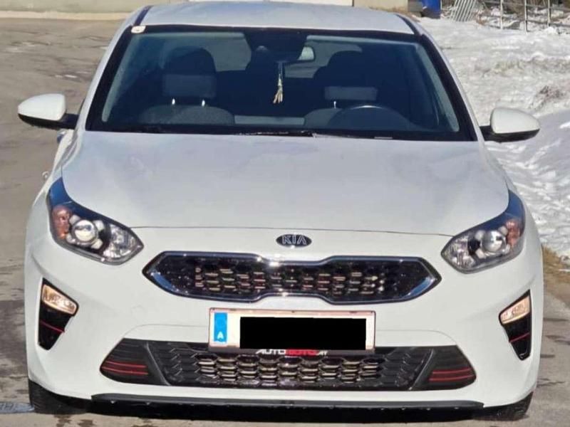 Gebraucht Kia Ceed Silver 140 PS (102 kW) 2020 Weiß Kleinwagen