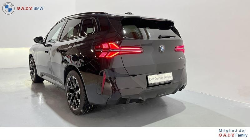 Gebraucht BMW X3 M Sport 197 PS (144 kW) 2025 Saphirschwarz SUV