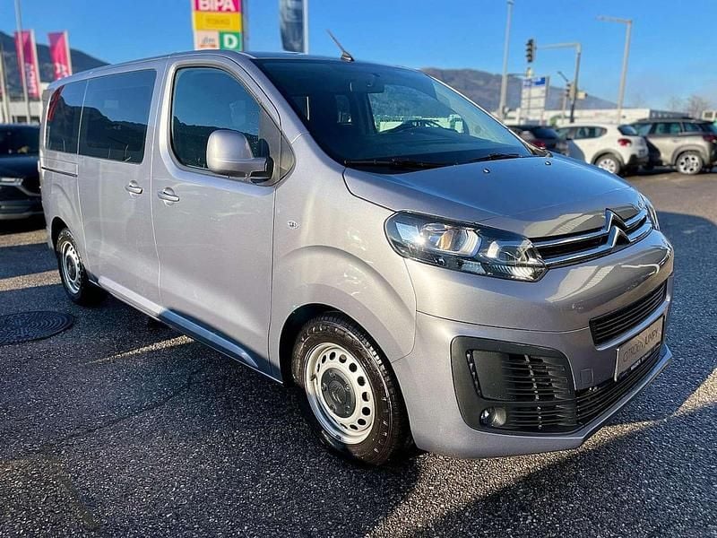 Gebraucht Citroën Jumpy 120 PS (88 kW) 2021 Silber Van / Kleinbus