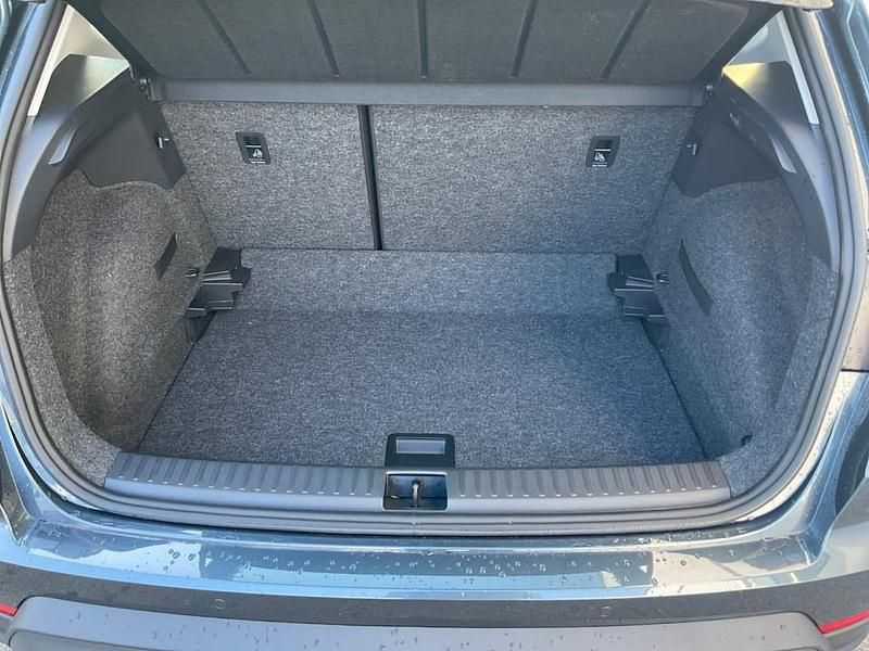 Gebraucht Seat Arona 95 PS (69 kW) 2023 Dunkelgrau  metallicperleffekt SUV