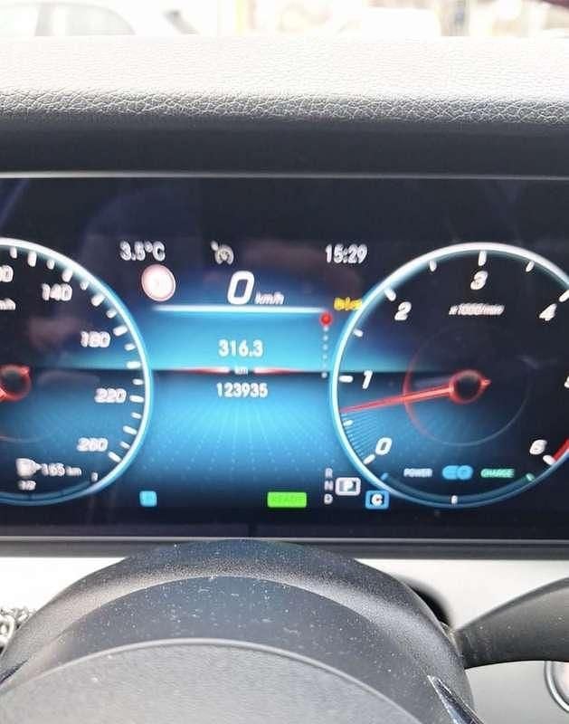 Gebraucht 2023 Mercedes E220 Avantgarde Limousine | € 37.500 (Fairer Preis) - Bild 1/4