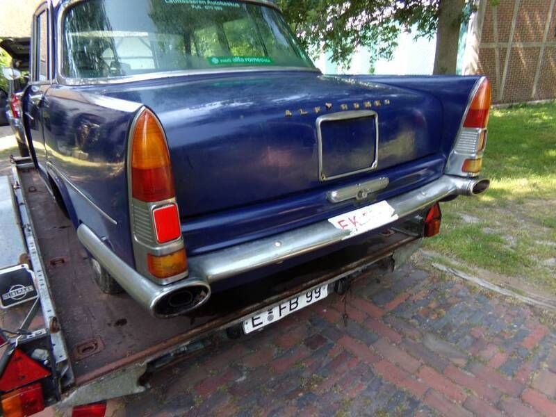 Gebraucht Alfa Romeo 2000 105 PS (77 kW) 1960 Blau Limousine