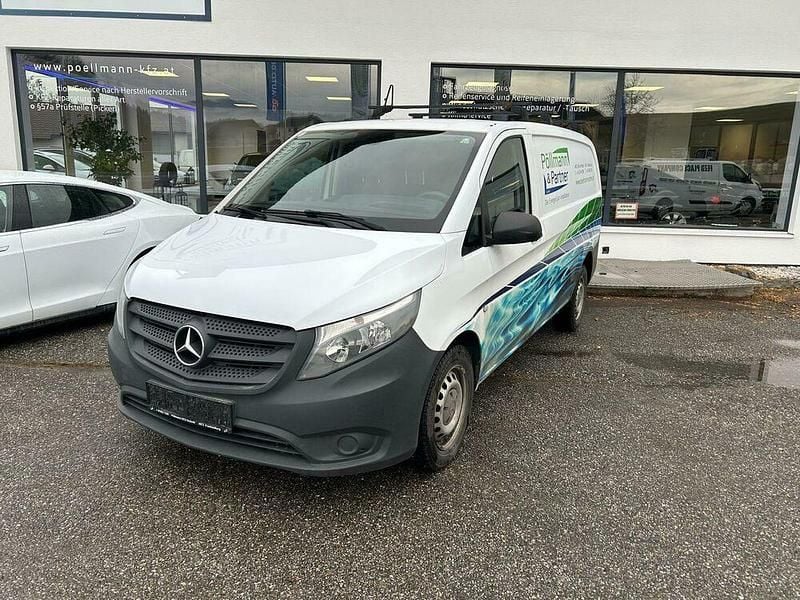 Gebraucht Mercedes Vito 114 PS (83 kW) 2015 Van