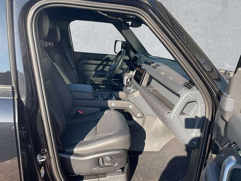Gebraucht Land Rover Defender HSE Dynamic 404 PS (297 kW) 2023 Schwarz SUV