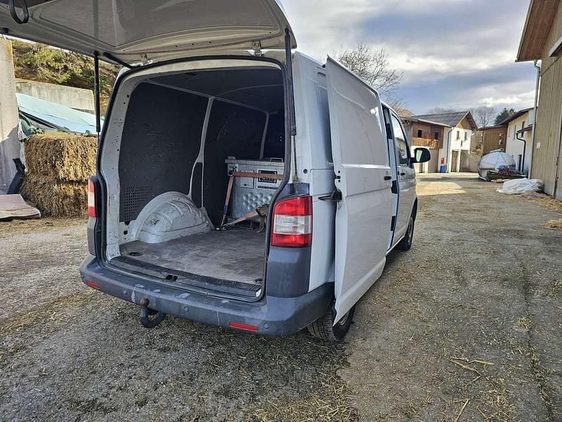Gebraucht VW T5 140 PS (102 kW) 2010 Weiß Van