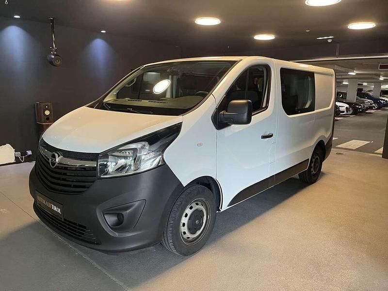 Gebraucht Opel Vivaro 120 PS (88 kW) 2016 Weiß Van / Kleinbus