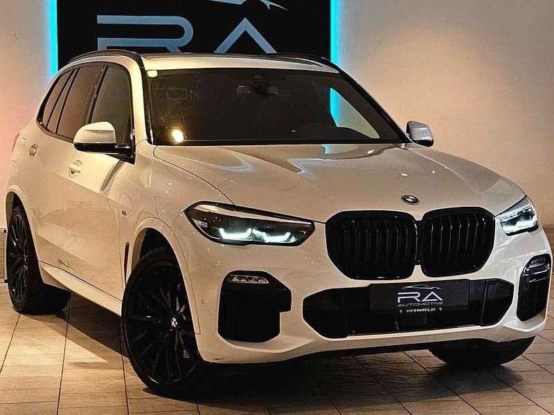 Weiß Gebraucht 2022 BMW X5 M Sport SUV | € 47.490 - Bild 1/4