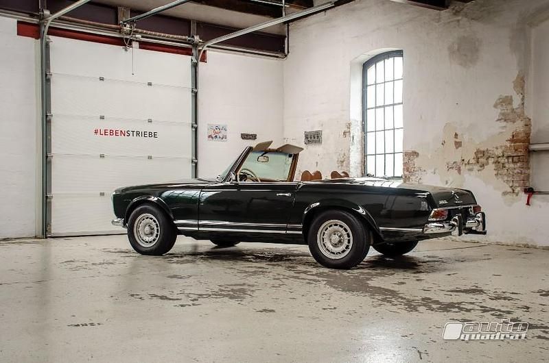 Gebraucht Mercedes SL280 170 PS (125 kW) 1969 Dunkelgrün Cabrio