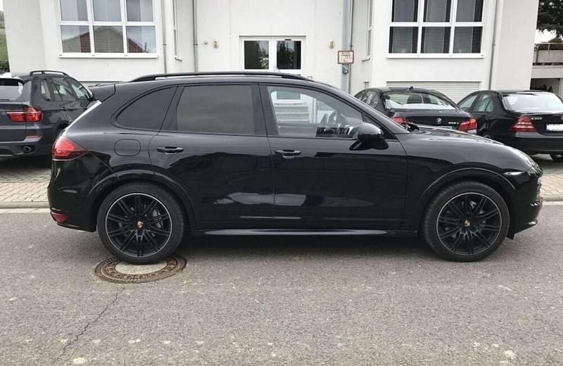 Gebraucht Porsche Cayenne 245 PS (180 kW) 2013 SUV