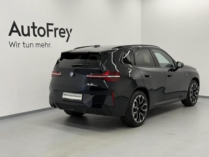 Gebraucht BMW X3 Shadowline 197 PS (144 kW) 2025 Saphirschwarz SUV