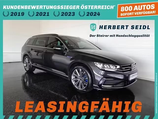 Grau Gebraucht 2021 VW Passat GTE Kombi | € 20.480 (Fairer Preis) - Bild 1/4