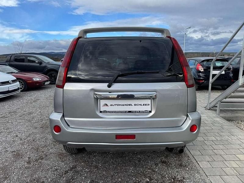 Gebraucht Nissan X-Trail 136 PS (100 kW) 2005 Silber SUV