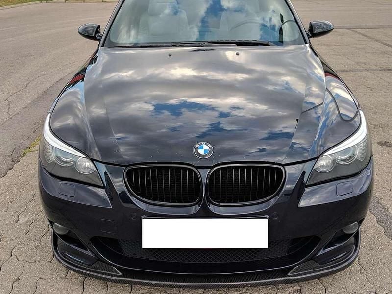 Gebraucht BMW 550 367 PS (269 kW) 2007 Schwarz Limousine