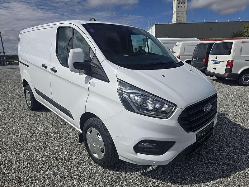 Weiß Gebraucht 2020 Ford Transit Custom Limousine | € 18.990 (Superpreis) - Bild 1/4