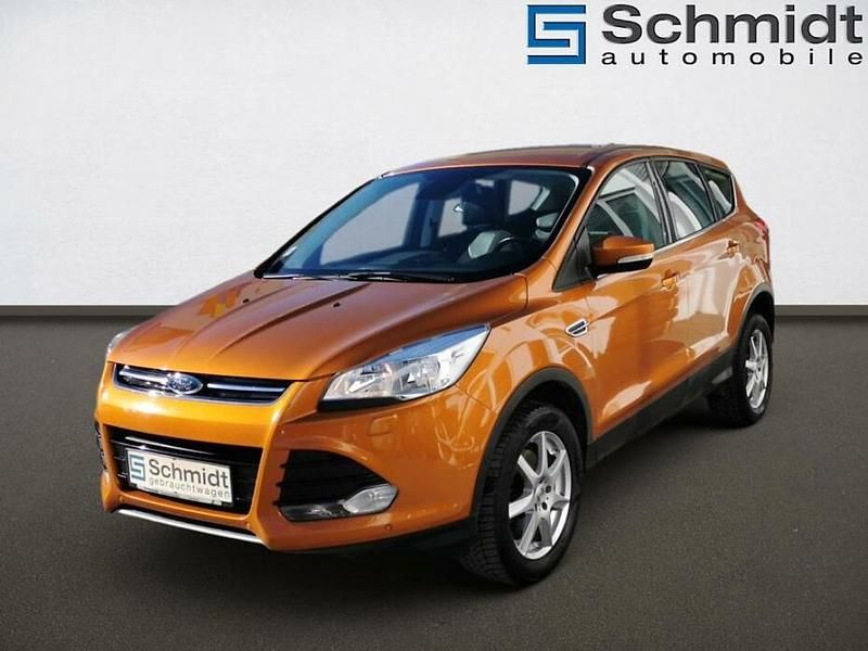 Orange Gebraucht 2016 Ford Kuga Titanium SUV | € 12.900 (Fairer Preis) - Bild 1/4