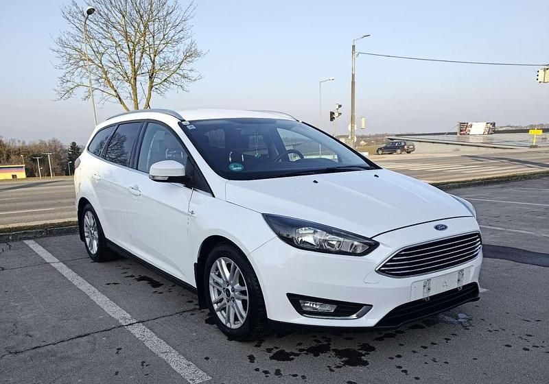 Gebraucht Ford Focus Titanium 150 PS (110 kW) 2018 Weiß Kombi